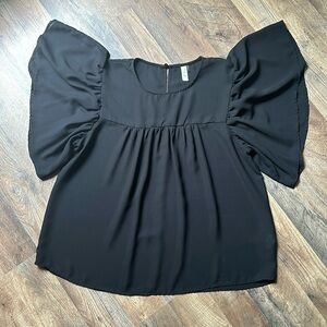 L Love Flutter Sleeve Top- L- Black